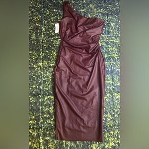 Elegant One Shoulder Burgundy Dress